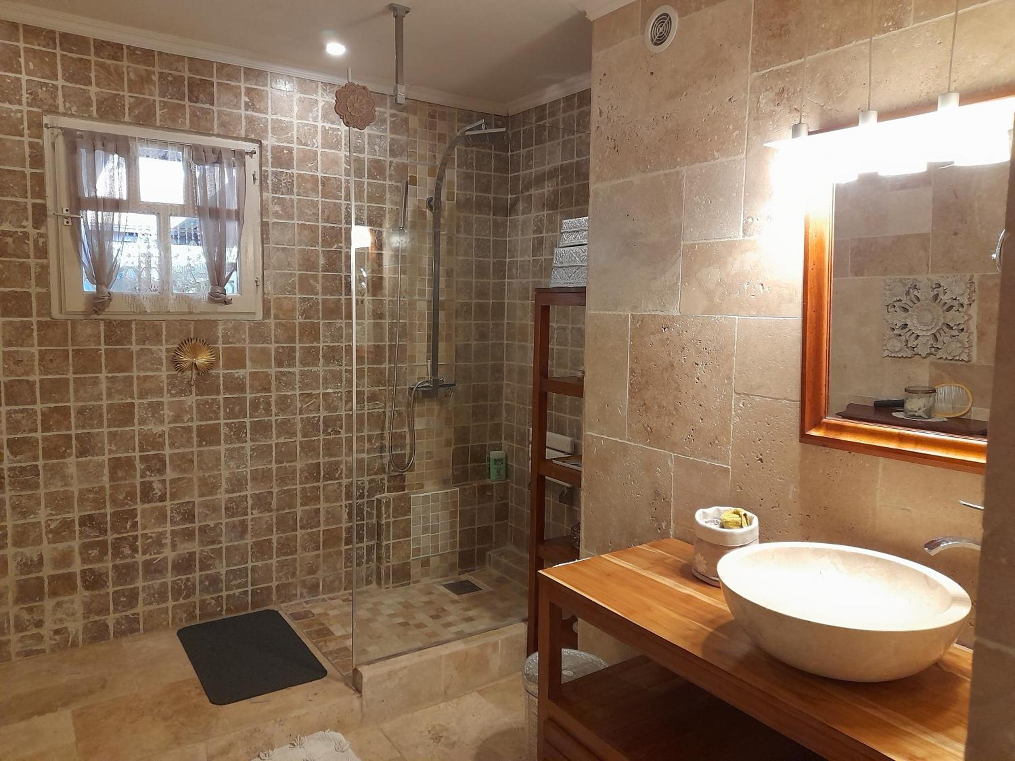 Le Val Rambaud Bed & Breakfast Saint-Denis Exterior photo